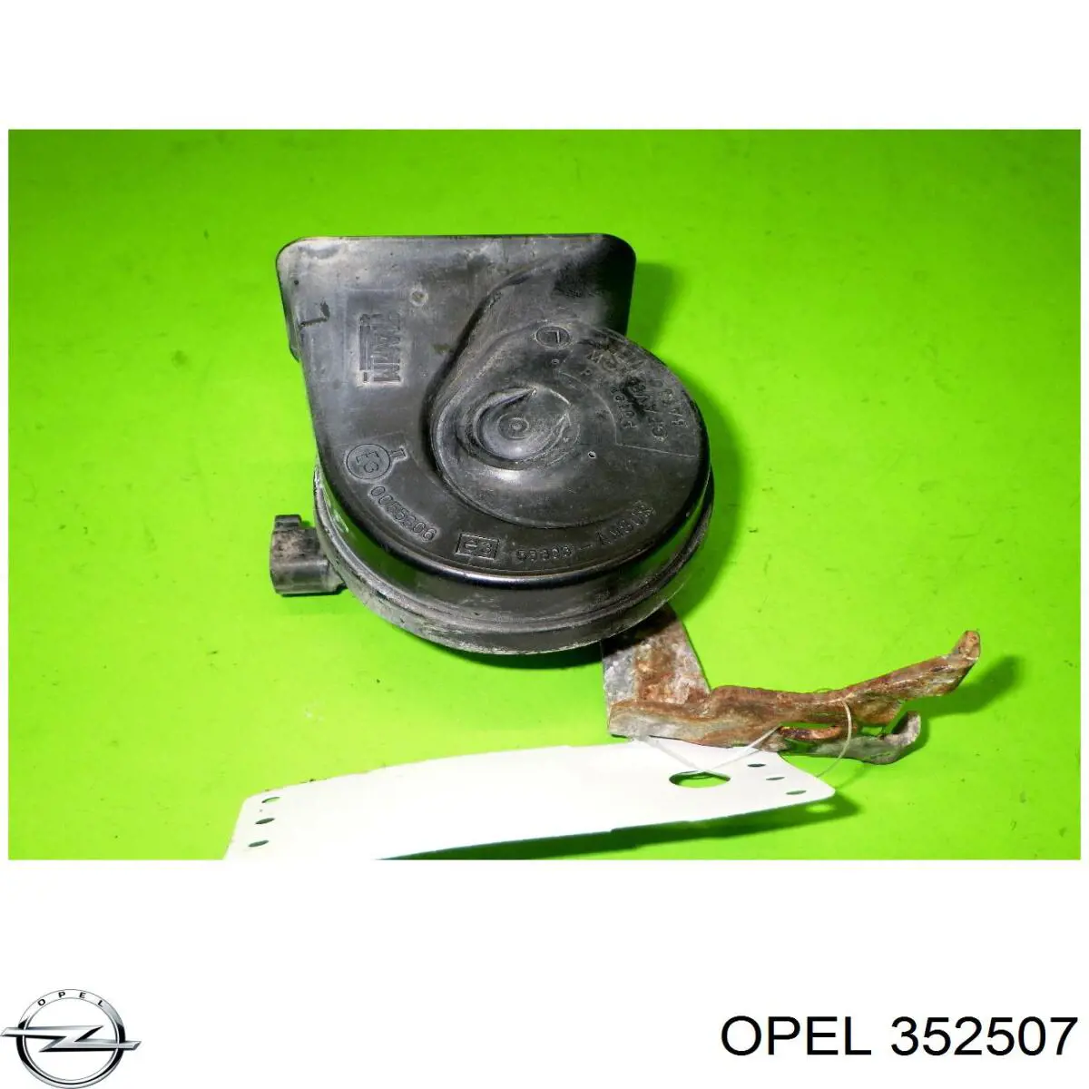 Сайлентблок (подушка) передней балки (подрамника) Opel 352507