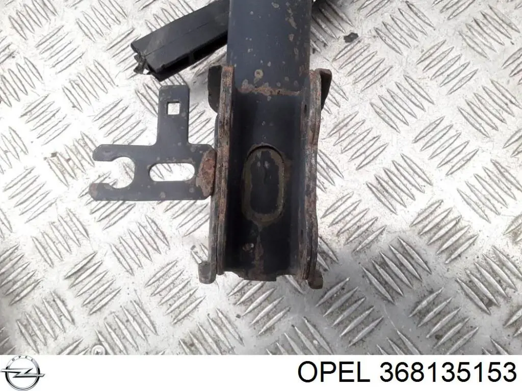  368135153 Opel