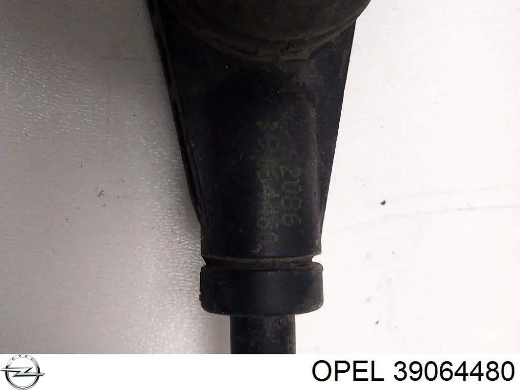 Купить 39064480 Opel Солдатик стабилизатора, переднего, левый