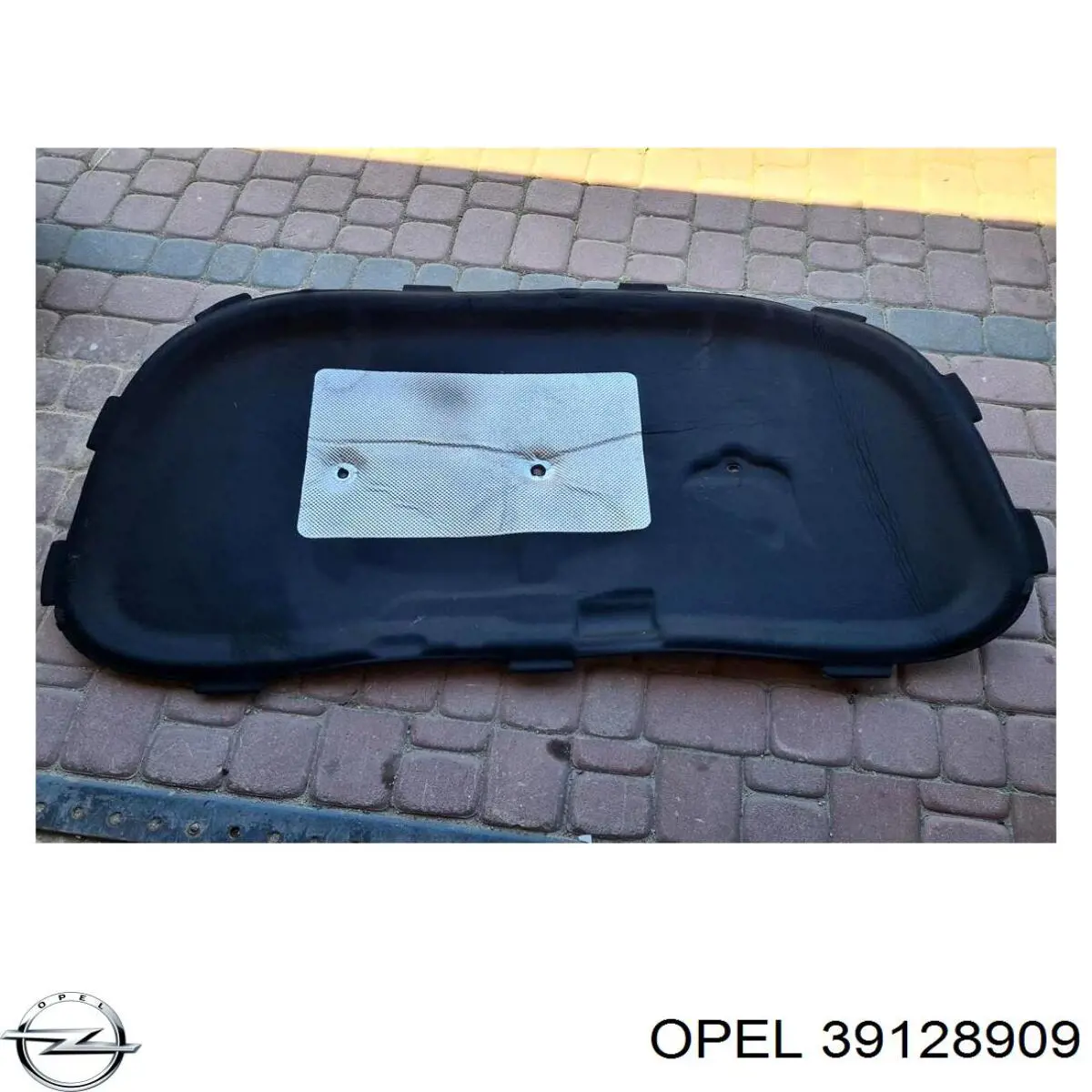 Обшивка капота Opel 39128909 цена, от 381.31 USD