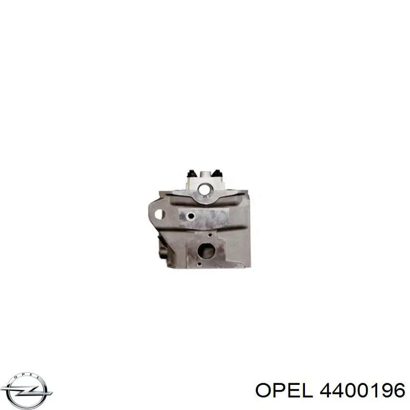 ГБЦ 4400196 Opel