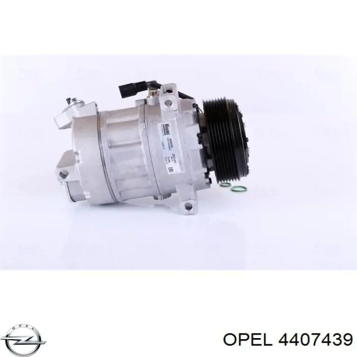 Компрессор системы кондиционирования Opel 4407439 цена, от 293.37 USD