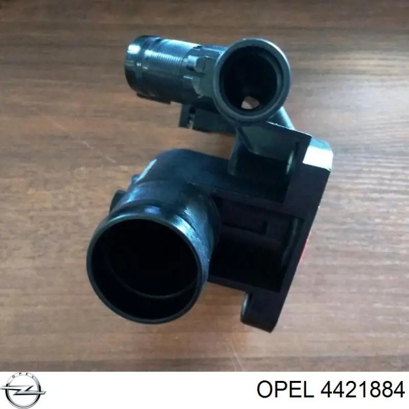 Цапфа (поворотный кулак) передний правый Opel 4421884 цена, от 70.54 USD