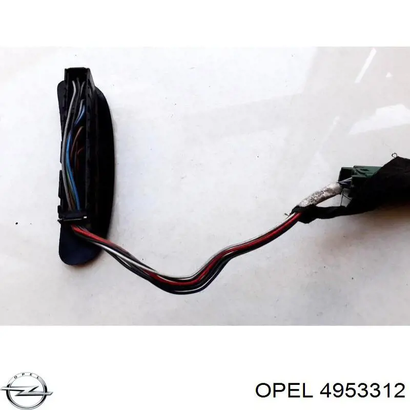 Кнопка стеклоподъемника передняя правая Opel 4953312