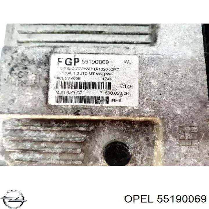 Блок управления двигателем 55190069 Opel