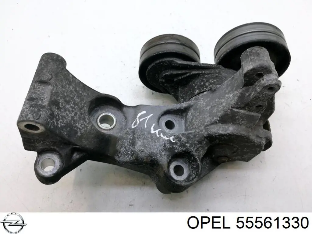 Натяжитель приводного ремня 55561330 Opel