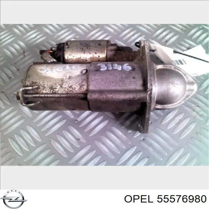 Стартер 55576980 Opel