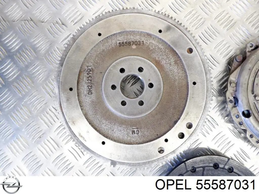 Маховик двигателя Opel 0616335 цена, от 89.31 USD