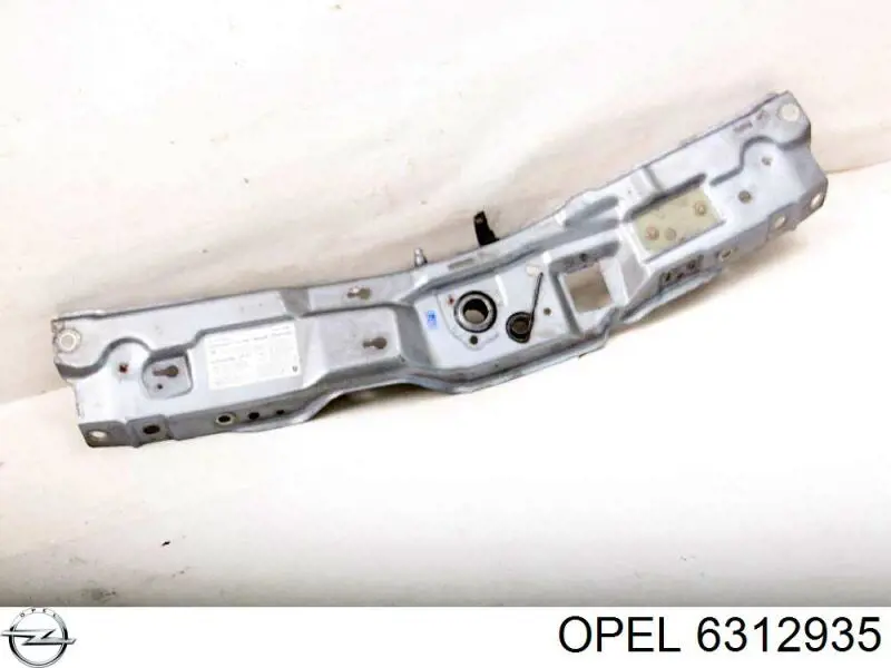 6312935 Opel suporte superior do radiador (painel de montagem de fixação das luzes)