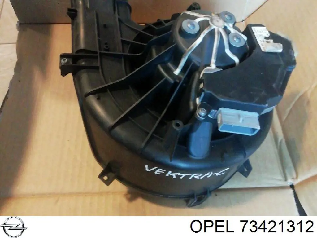73421312 Opel Реле печки