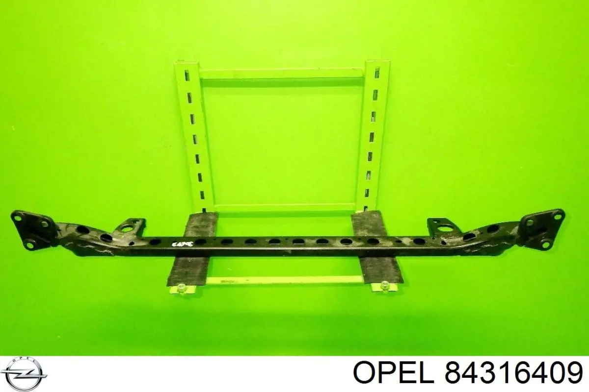 Усилитель переднего бампера  Opel 84047175