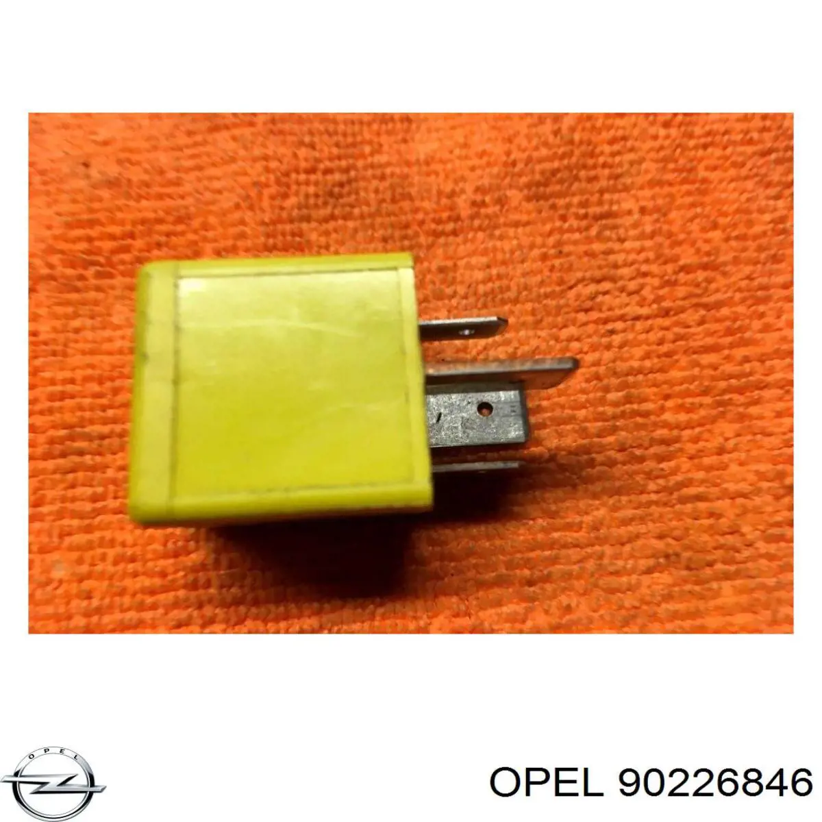 Реле бензонасоса 90226846 Opel