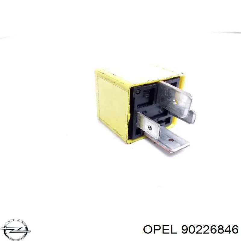 Реле топливного насоса Opel 90226846