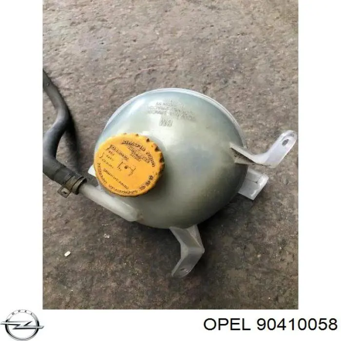  Расширительный бачок Opel 90410058