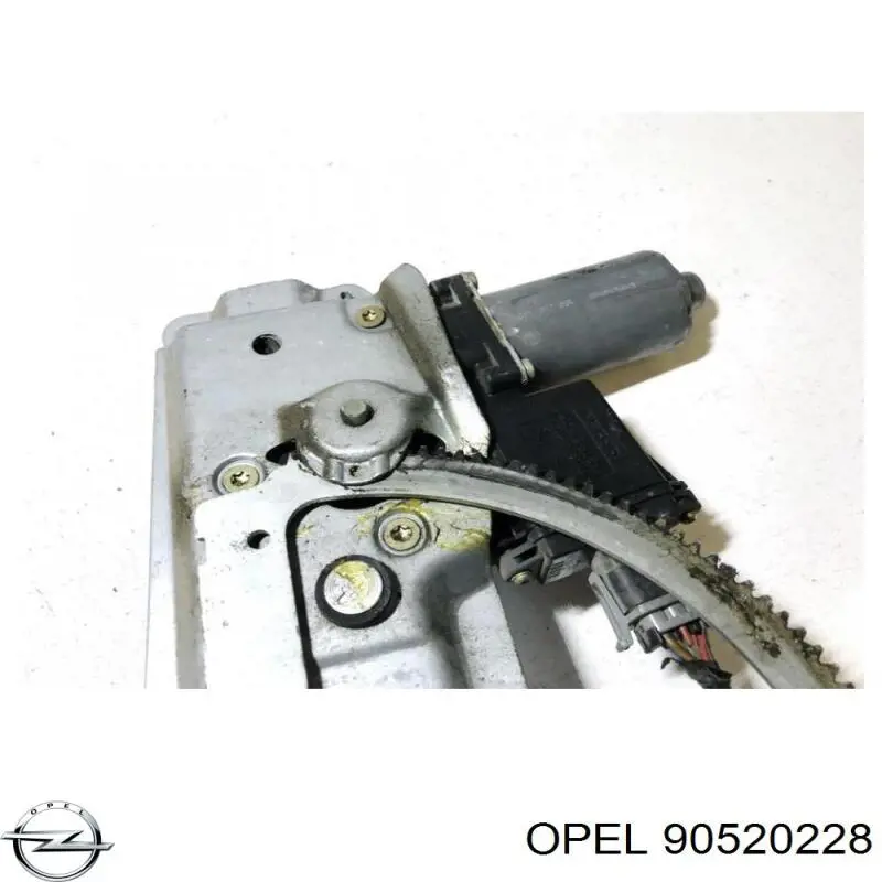 Стеклоподъемник передней правой двери 90520228 Opel