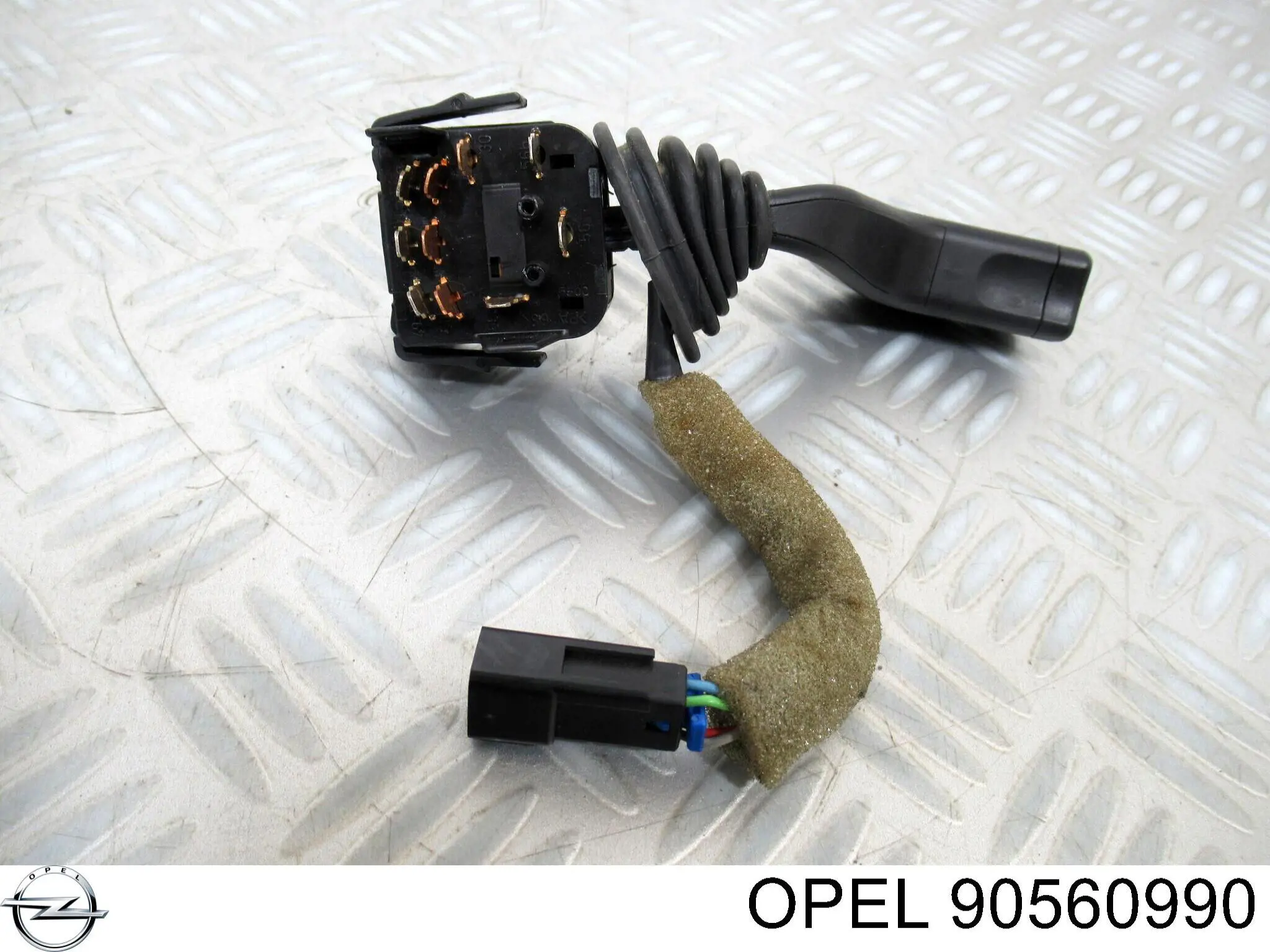 90560990 Opel comutador esquerdo instalado na coluna da direção
