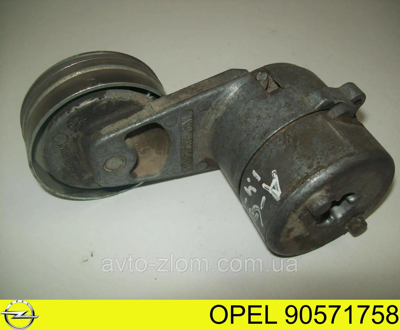 Роликовий модуль натяжителя ремня Opel 90571758 цена, от 39.86 USD
