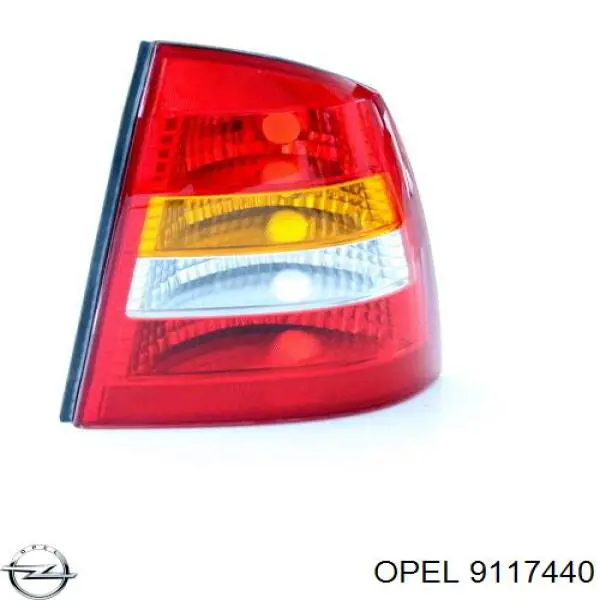 Фонарь задний правый 9117440 Opel