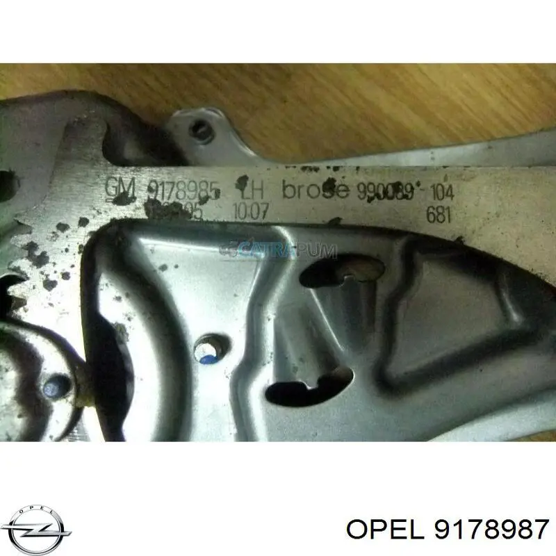 Привод электростеклоподъемника передний Opel 9178987