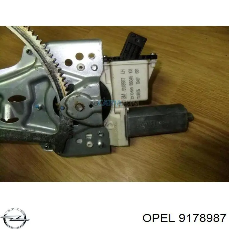 Мотор стеклоподъемника водительской двери Opel 9178987 цена, от 10.14 USD