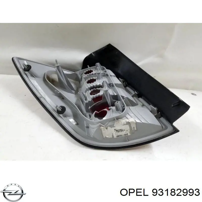 Купить 93182993 Opel Задняя правая фара