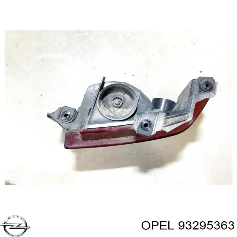Противотуманнка задняя, правая Opel 93295363 цена, от 11.55 USD