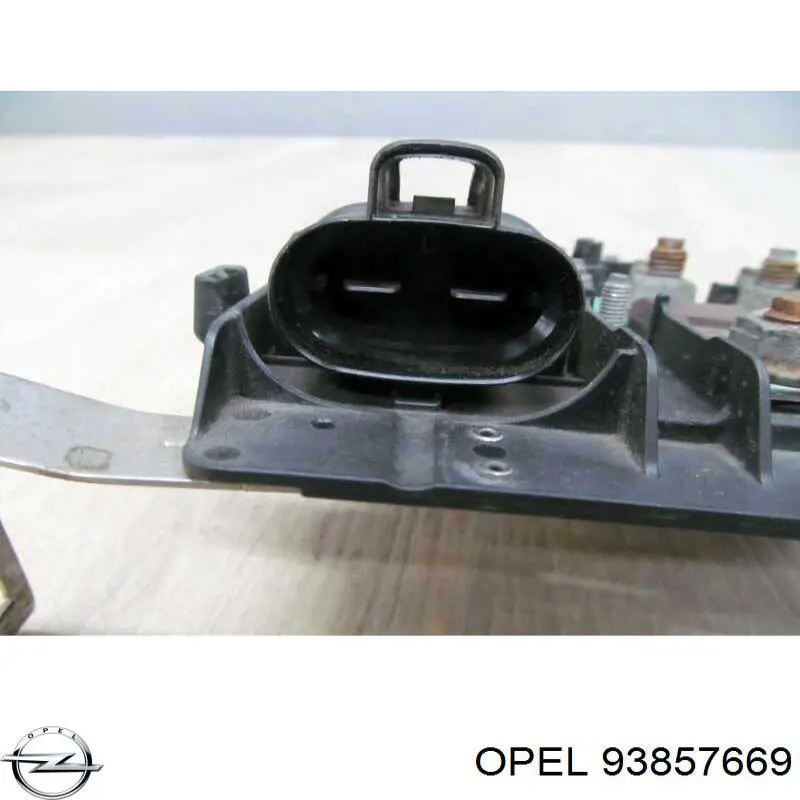 Купить 93857669 Opel 