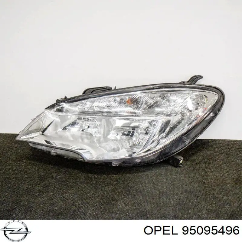 Левая фара 95095496 Opel