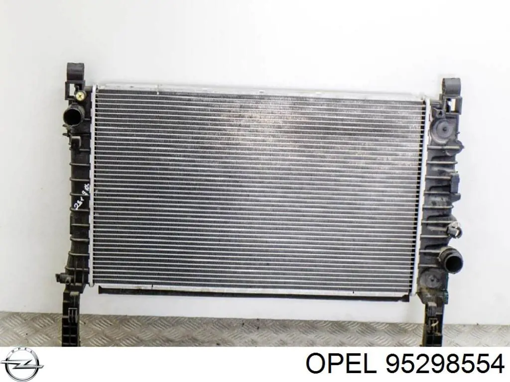 Радиатор охлаждения двигателя Opel 95298554 цена, от 78.18 USD