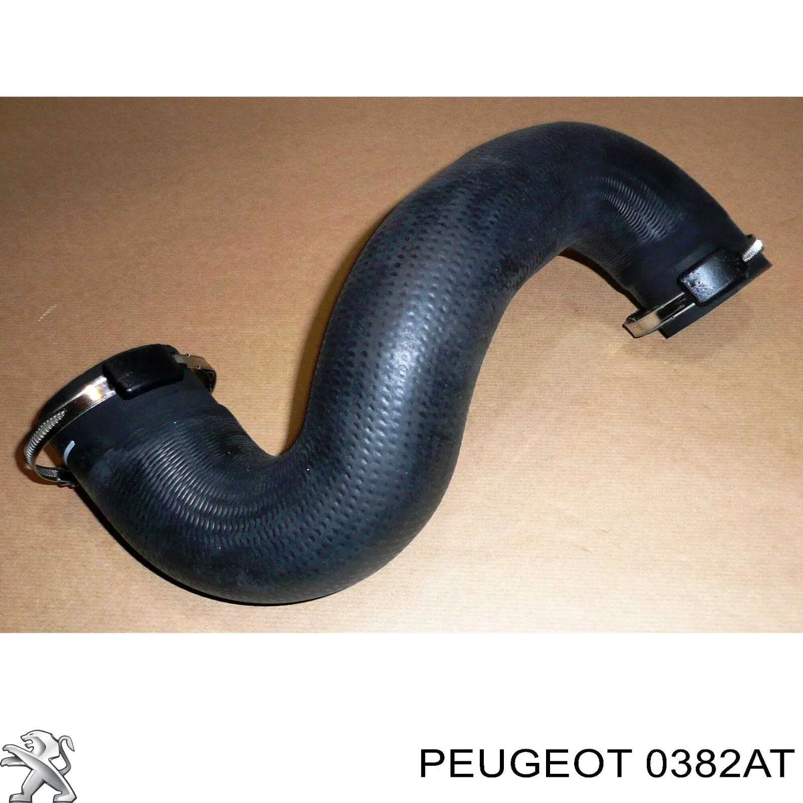0382AT Peugeot/Citroen шланг (патрубок интеркуллера нижний)