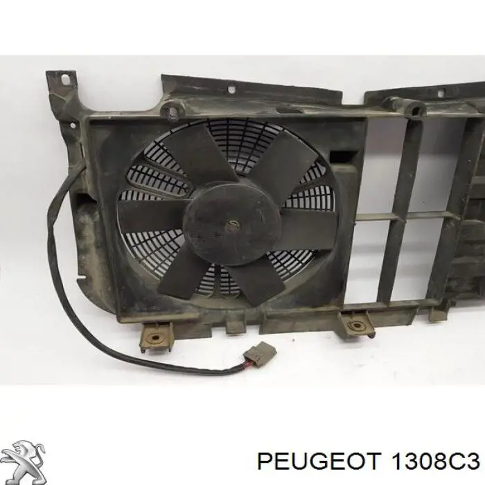  Рамка радиатора Peugeot 205 2