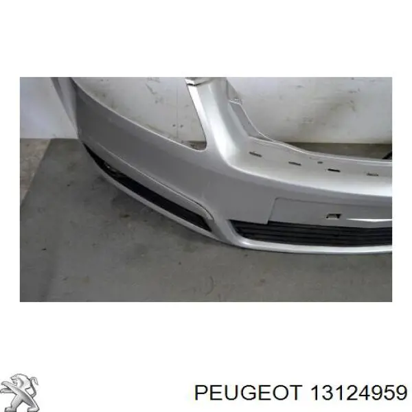 13124959 Peugeot/Citroen передний бампер