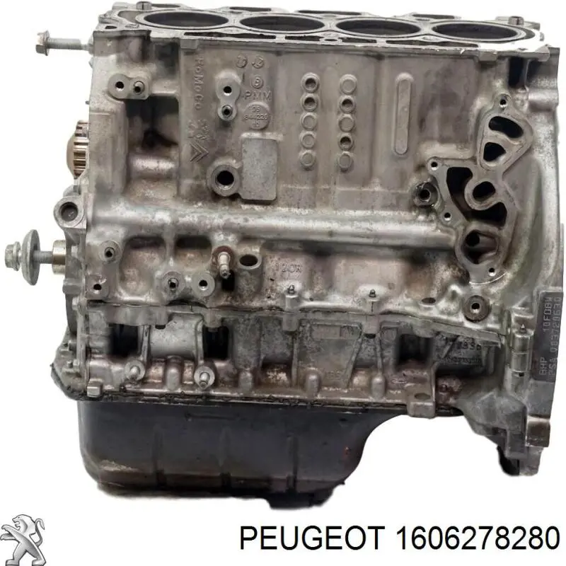 Блок цилиндров двигателя на Peugeot 208 