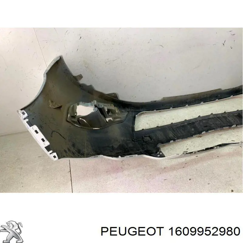 Pára-choque dianteiro para Citroen C4 RUSSIA B73