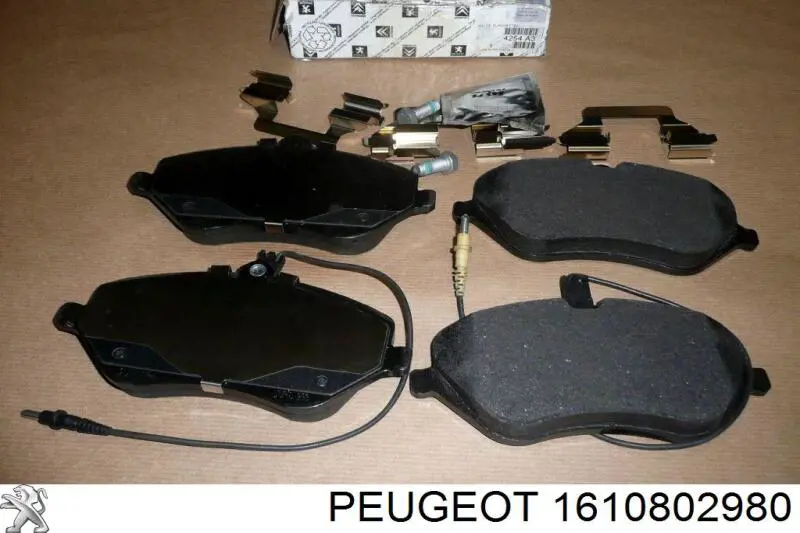Фонарь освещения номерного знака GP ORK4758186