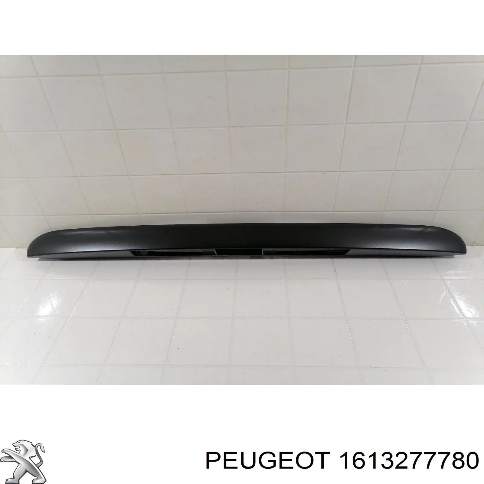 1613277780 PEUGEOT Moldura de maletero original y equivalente