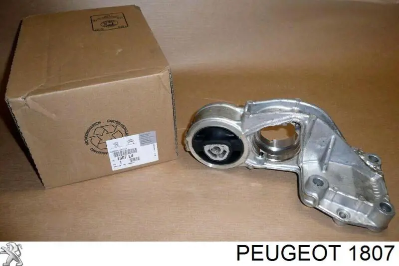 Подушка (опора) двигателя правая передняя 1807 Peugeot/Citroen