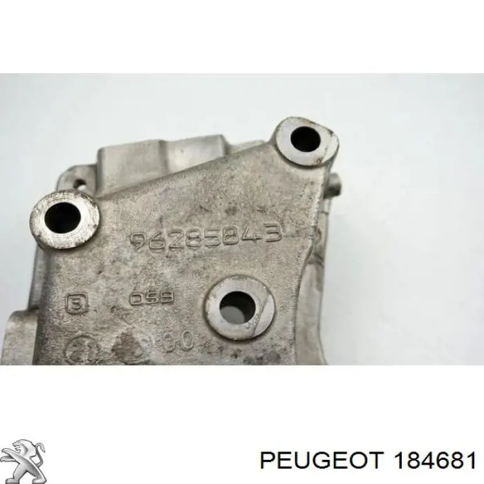 184681 Peugeot/Citroen кронштейн подушки (опоры двигателя правой)