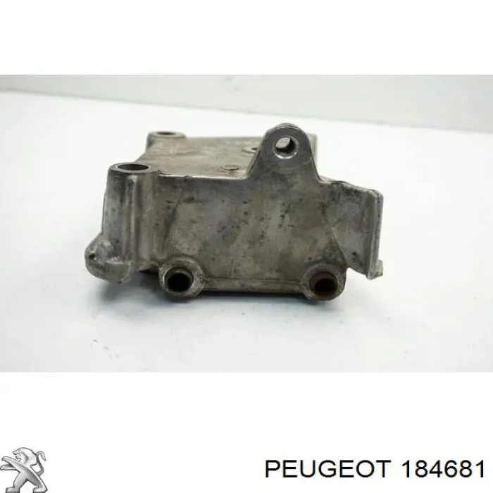 Купить 184681 Peugeot/Citroen Кронштейн подушки (опоры) двигателя правой