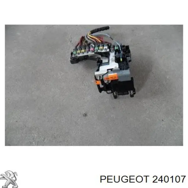 240107 Peugeot/Citroen Реле электробензонасоса