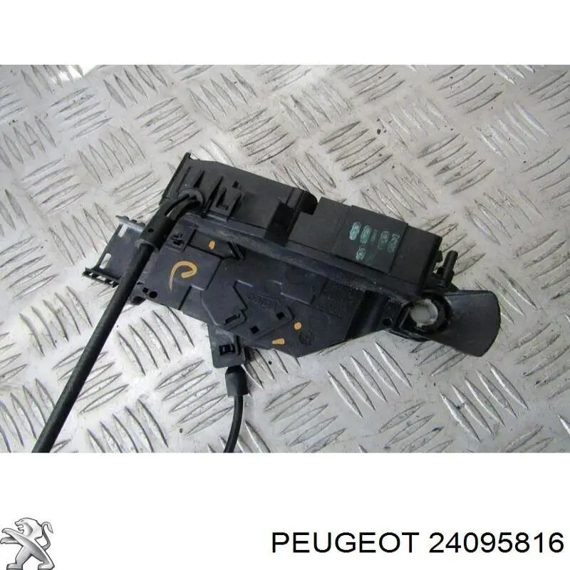  Замок двери задней правой Peugeot 207 