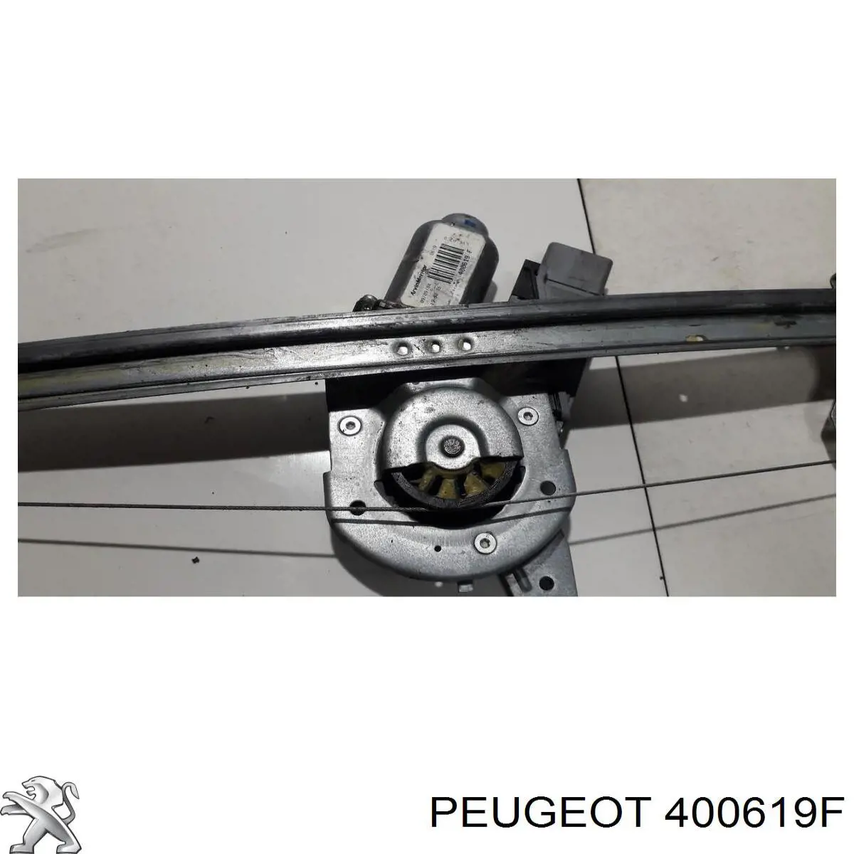 Стеклоподъемник передней левой двери 5723PSG1 Polcar