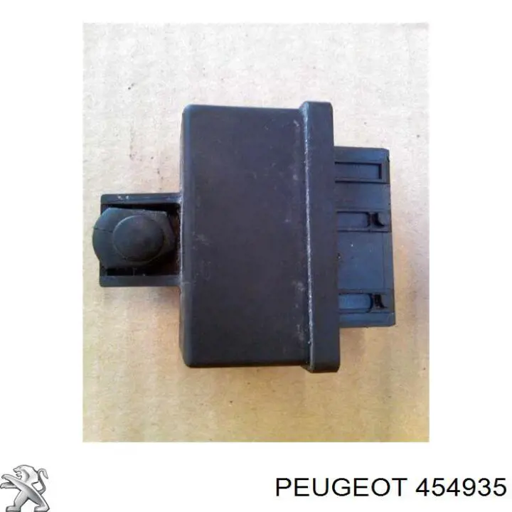Реле бензонасоса 454935 Peugeot/Citroen