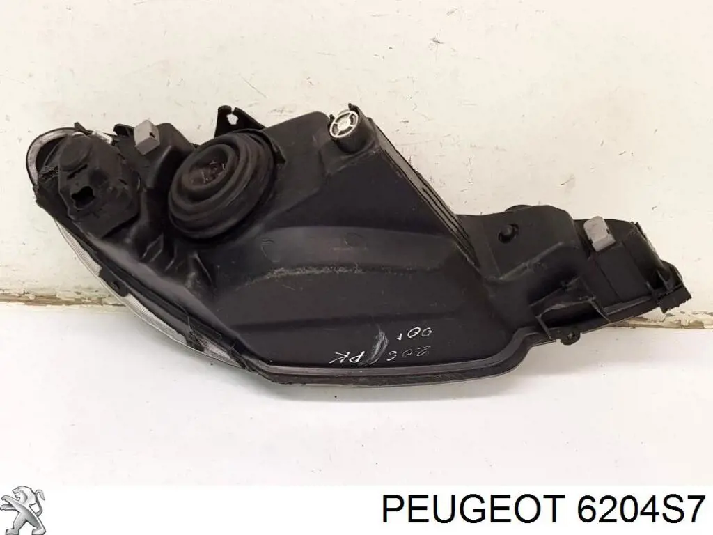 6204S7 Peugeot/Citroen Фара