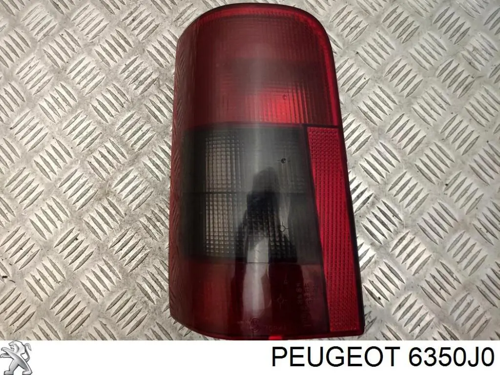 Задняя левая фара Peugeot/Citroen 6350J0 цена, от 16.87 USD