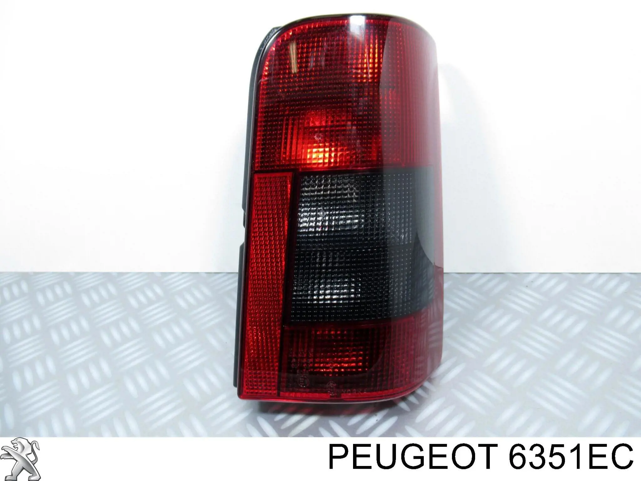 Фонарь задний правый Peugeot/Citroen 6351EC цена, от 18.30 USD