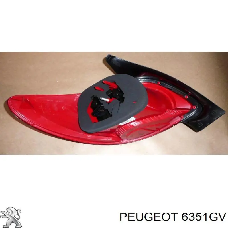 Фонарь задний правый Peugeot/Citroen 6351GV цена, от 58.61 USD