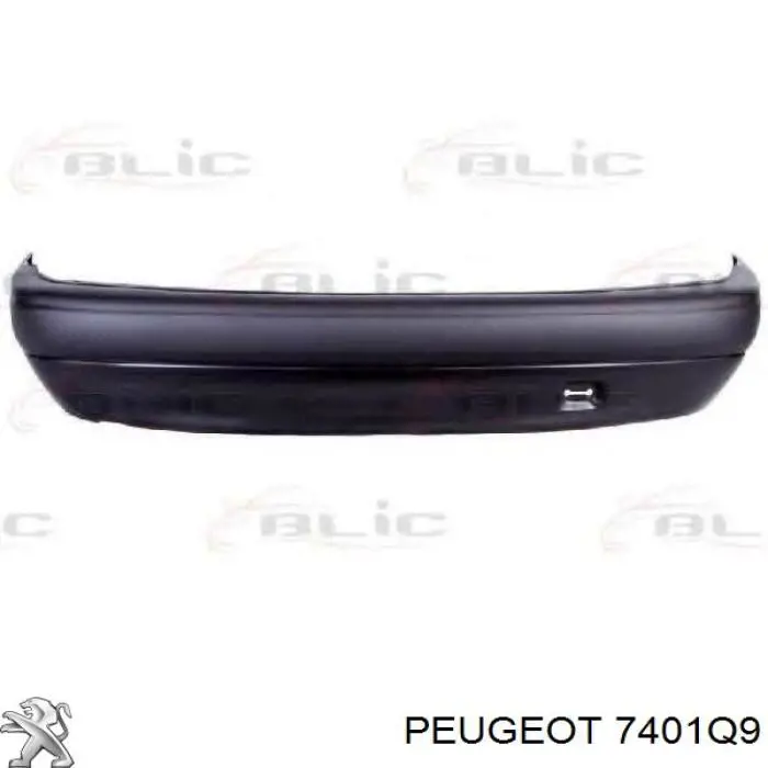 Передний бампер 00007401Q9 Peugeot/Citroen