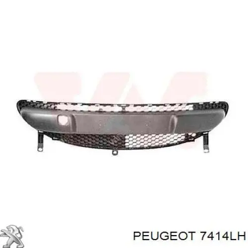 Решетка бампера переднего центральная Peugeot/Citroen 7414LH цена, от 95.67 USD