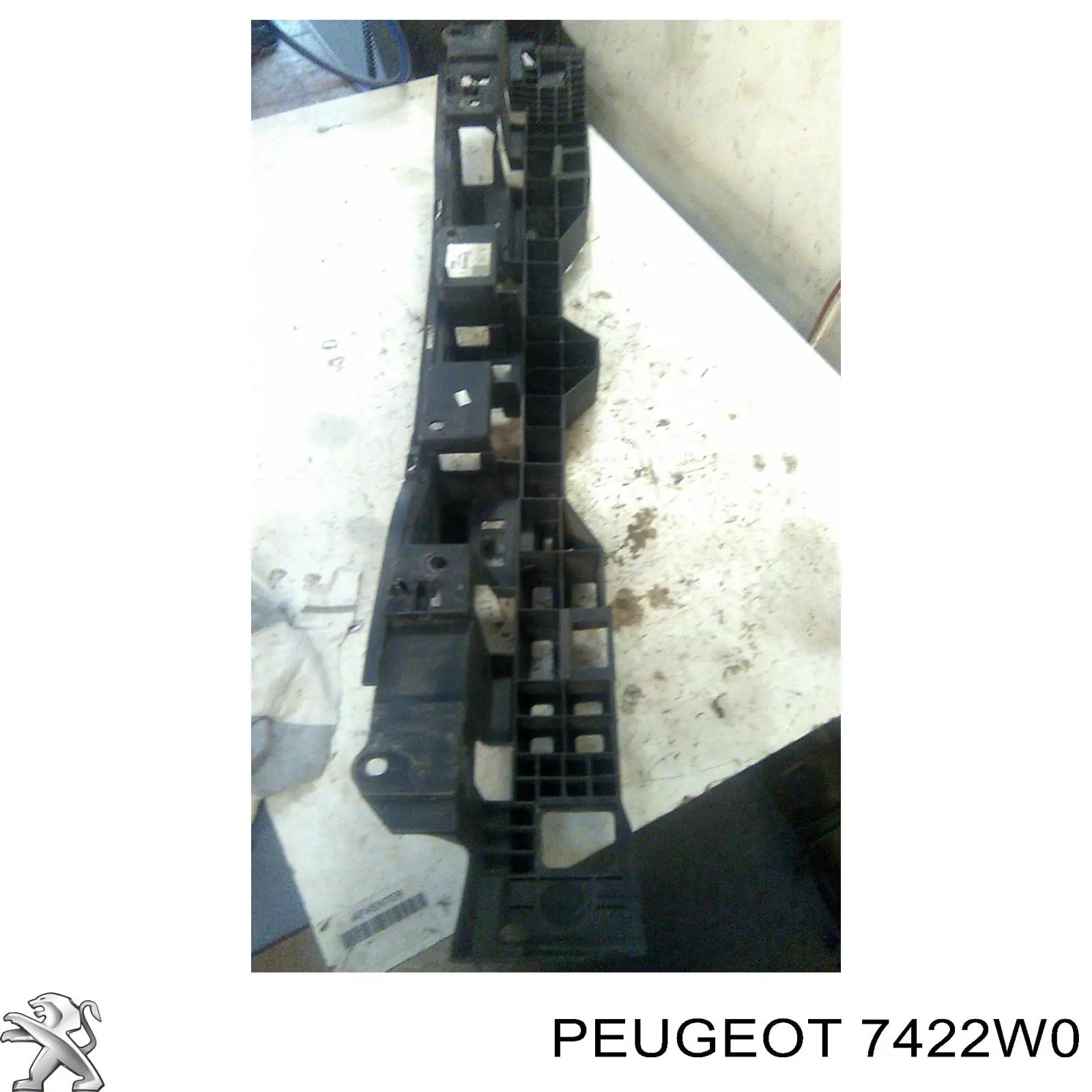 7422W0 Peugeot/Citroen Наполнитель заднего бампера